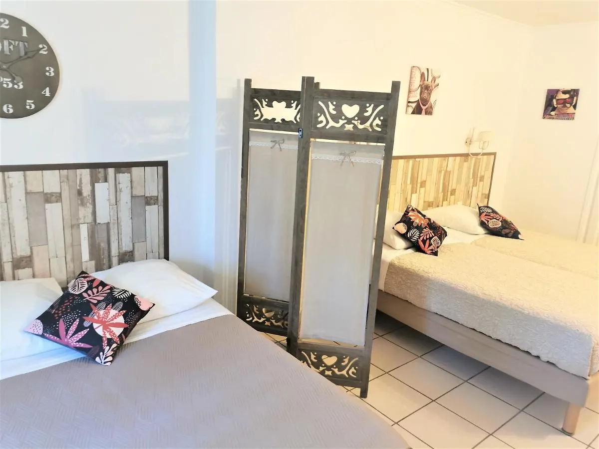 **  Hotel Lou Marques Saintes-Maries-de-la-Mer France